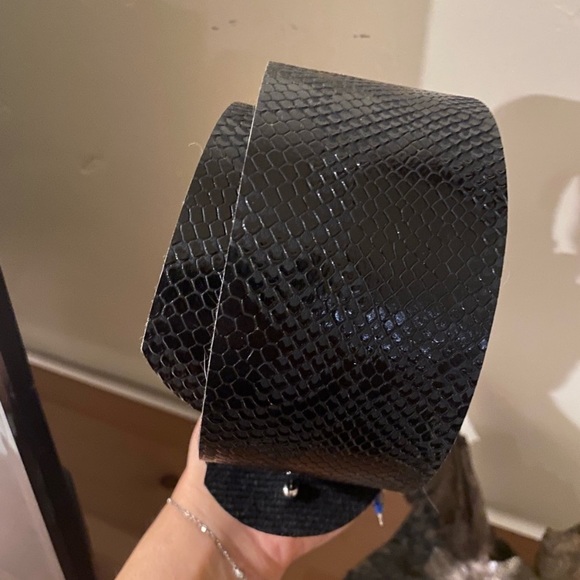 Belt - Picture 3 of 7